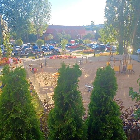 Апартаменты Sunny Sleeps 4 By The Beach With Garden Patio - Gdansk Przymorze Экстерьер фото