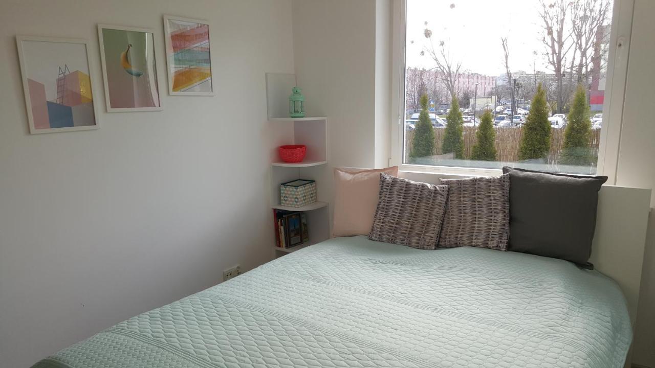 Апартаменты Sunny Sleeps 4 By The Beach With Garden Patio - Gdansk Przymorze Экстерьер фото
