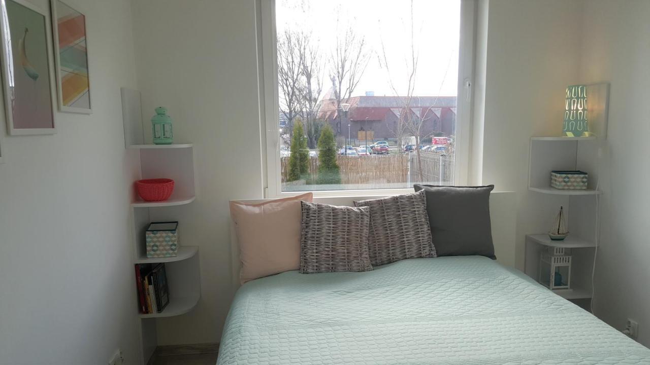 Апартаменты Sunny Sleeps 4 By The Beach With Garden Patio - Gdansk Przymorze Экстерьер фото
