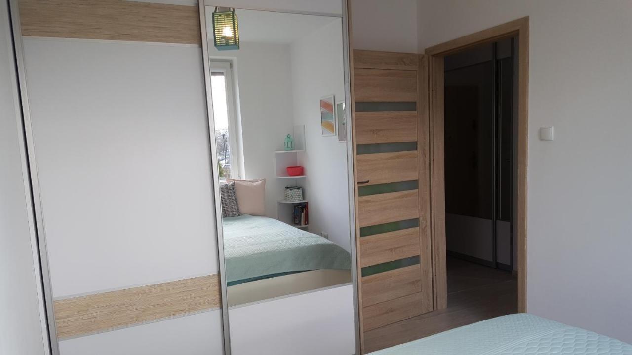 Апартаменты Sunny Sleeps 4 By The Beach With Garden Patio - Gdansk Przymorze Экстерьер фото